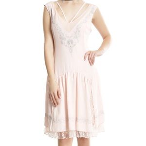 Hot Topic Queenie Dress